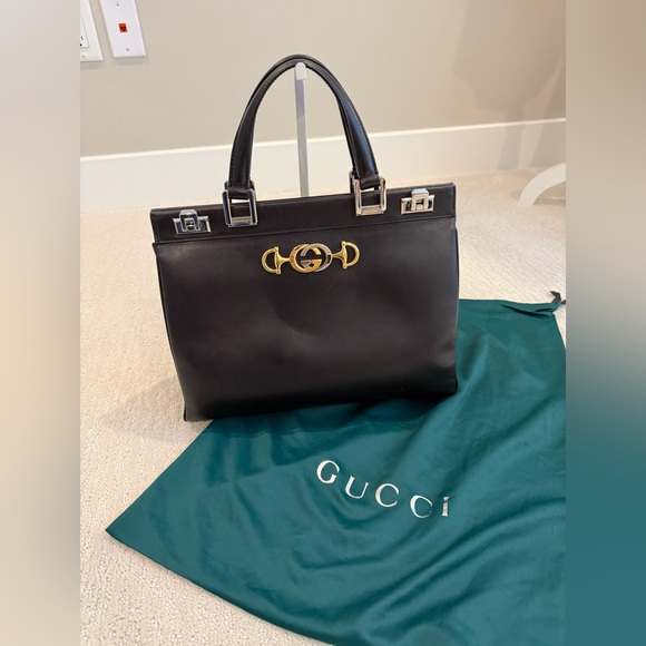 Gucci Zumi tote medium black leather